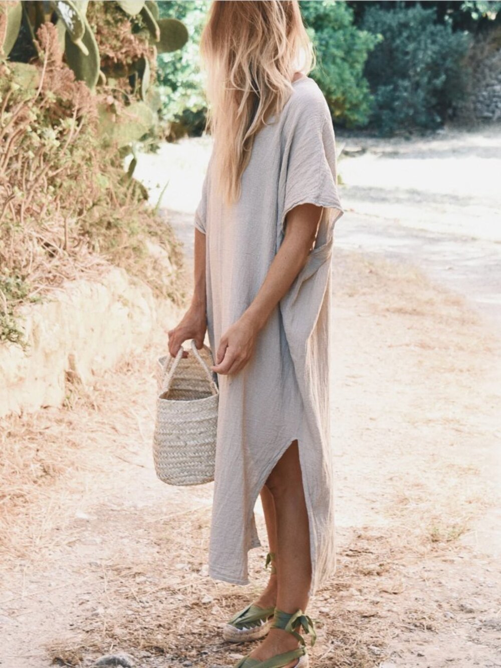 The CALA KAFTAN- MOON